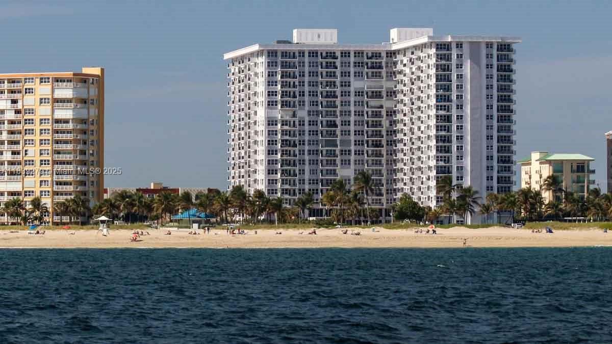 PARLIAMENT HOUSE CONDO - Residential