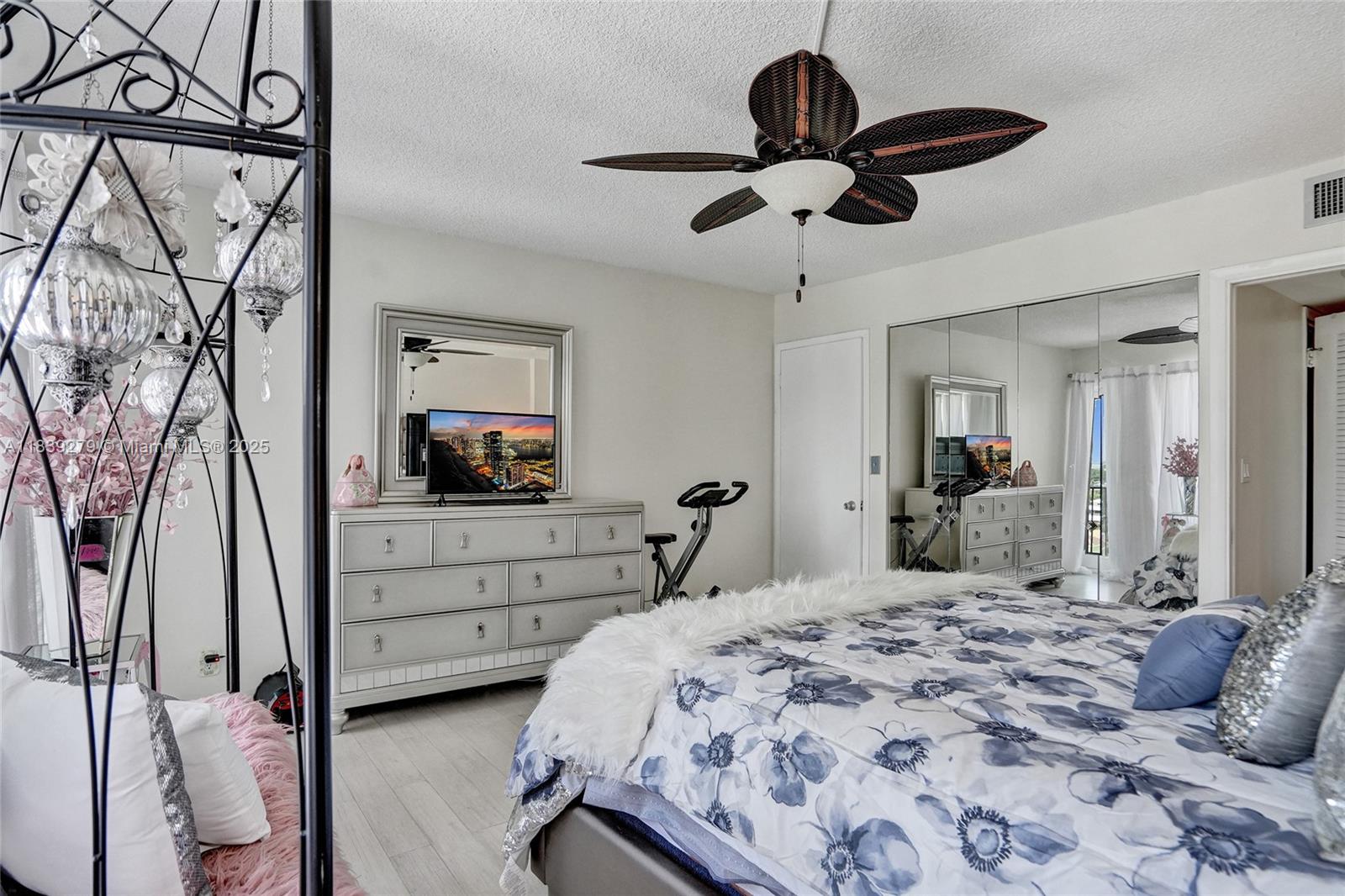 PARLIAMENT HOUSE CONDO - Residential