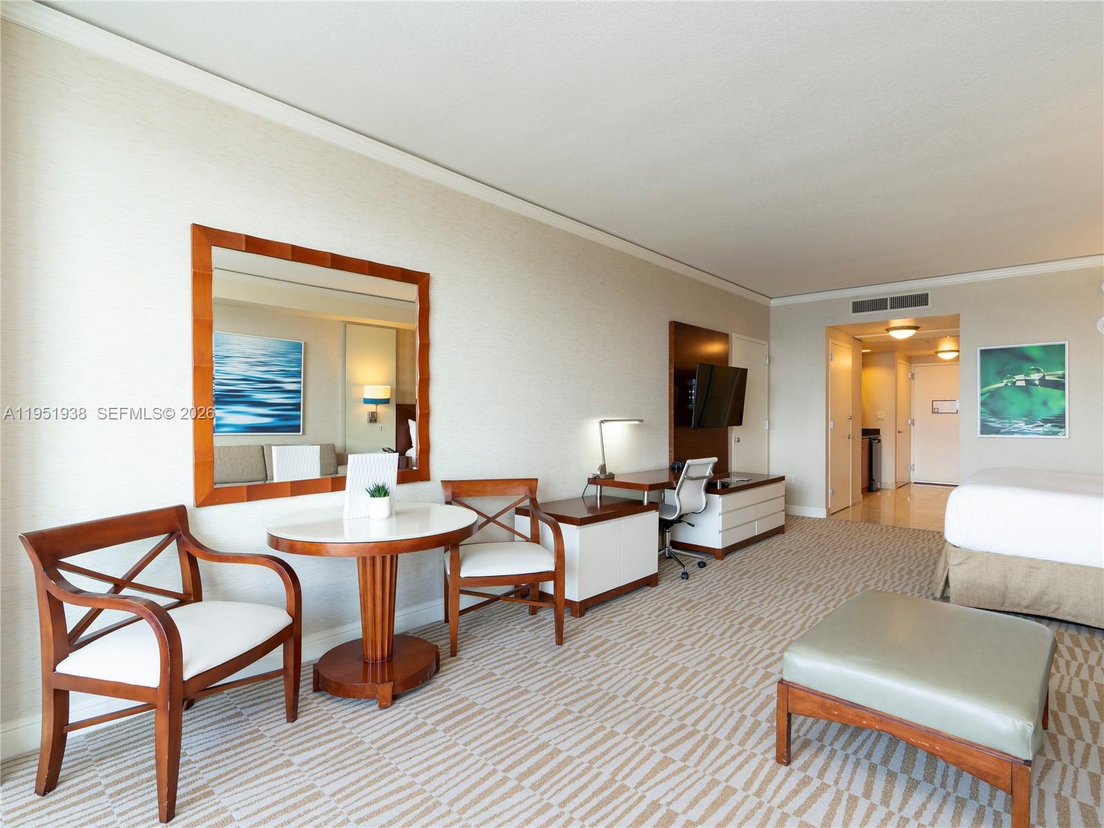 TRUMP INTERNATIONAL SONES - Residential