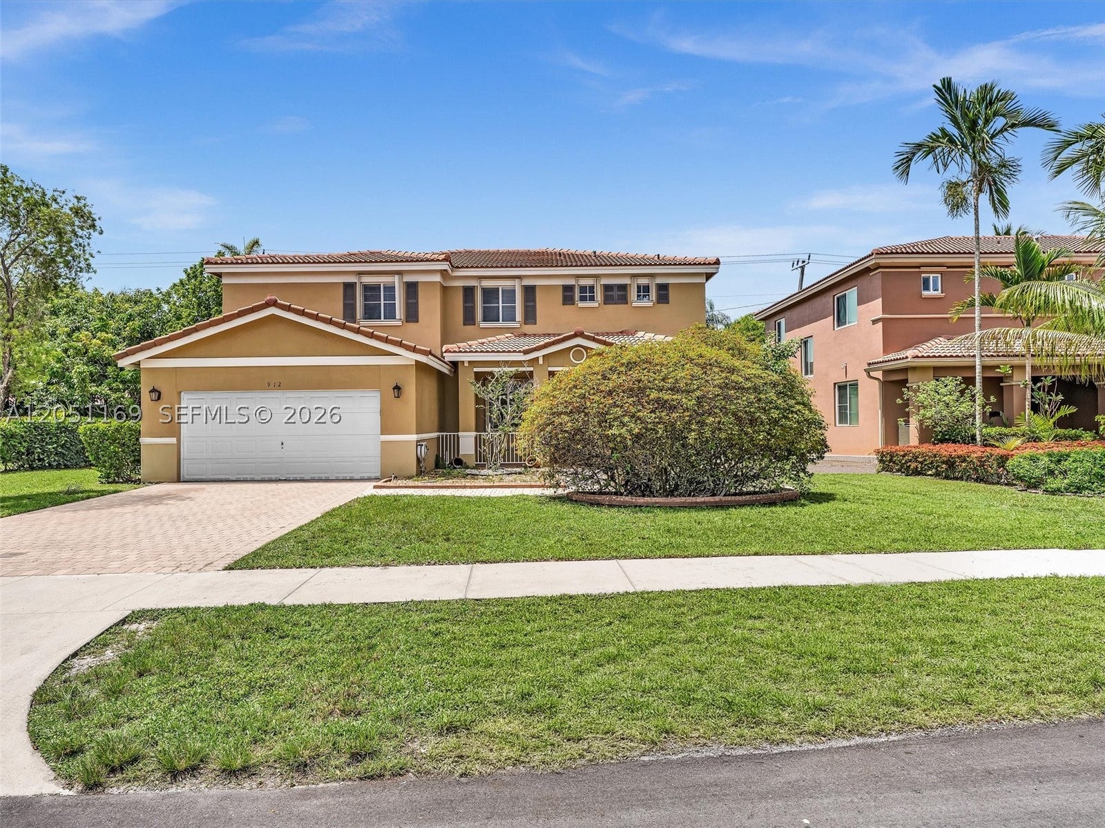 912 NW 204th St