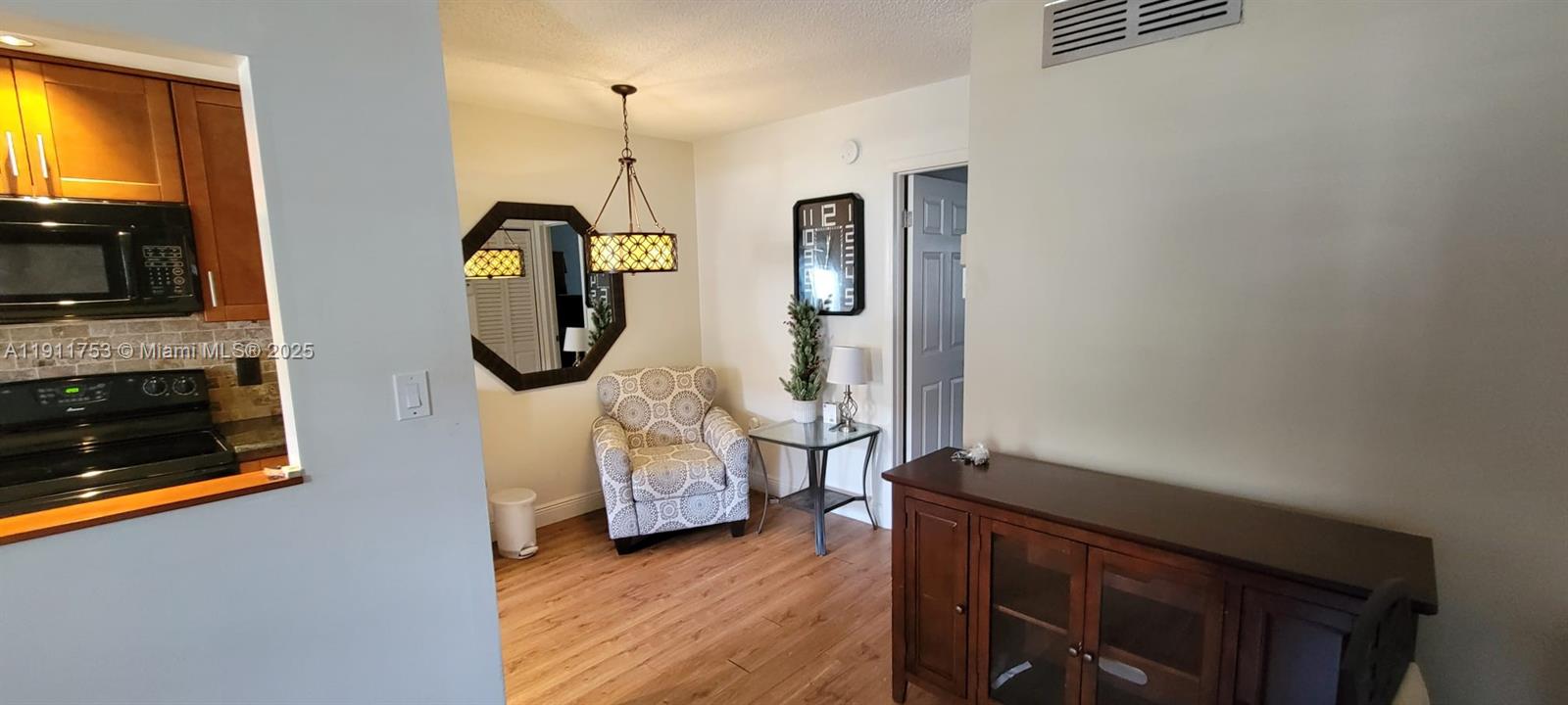 STAR PARADISE CONDO - Residential Lease