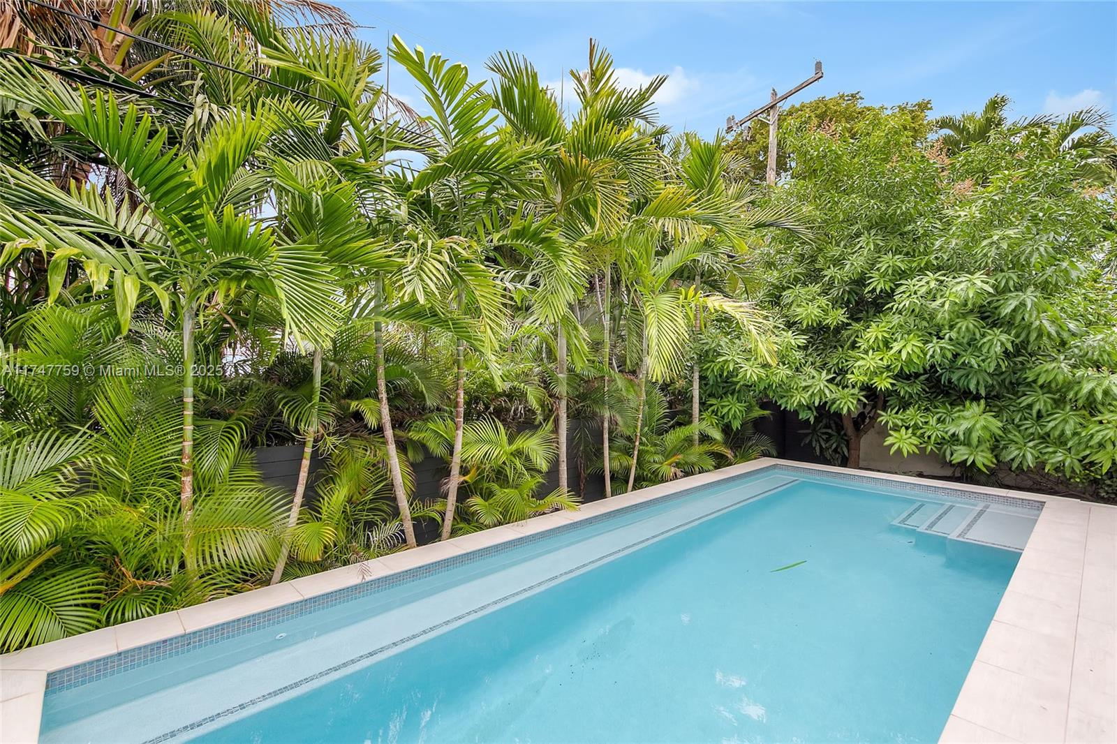 OCEAN SIDE SEC OF THE ISL - Residential Lease