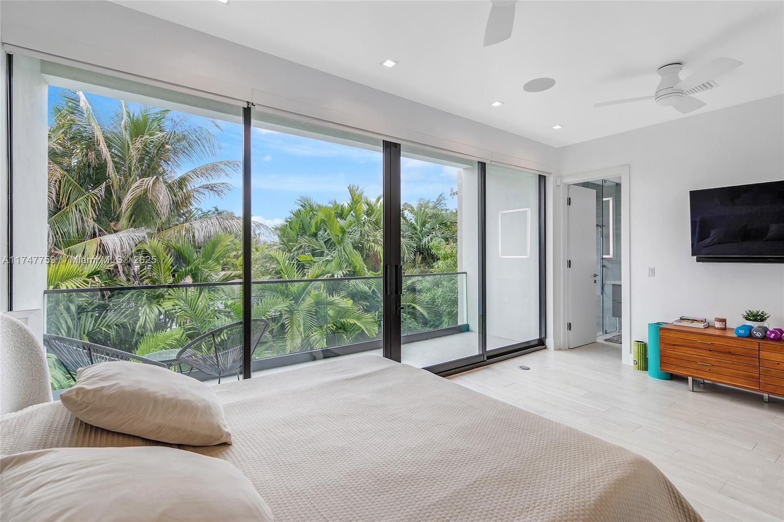 OCEAN SIDE SEC OF THE ISL - Residential Lease