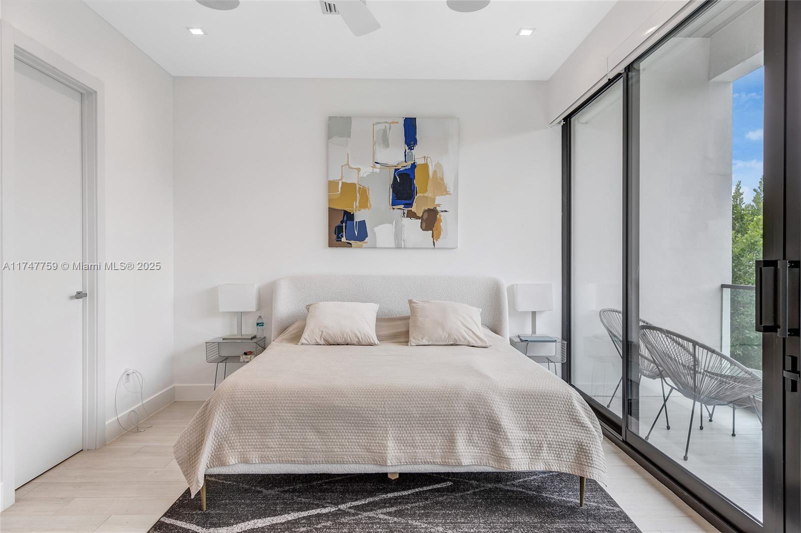 OCEAN SIDE SEC OF THE ISL - Residential Lease