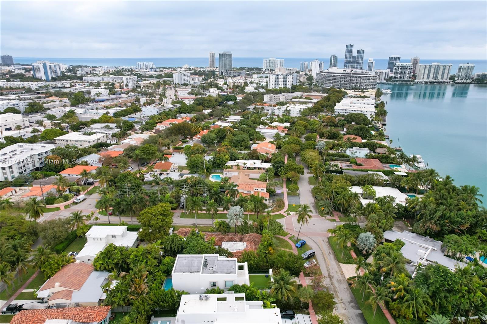 OCEAN SIDE SEC OF THE ISL - Residential Lease