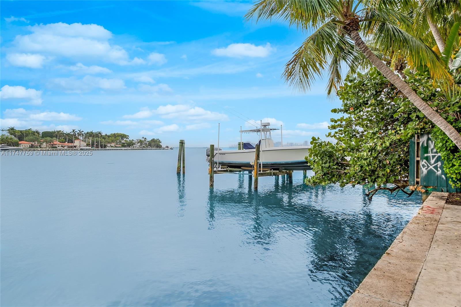 OCEAN SIDE SEC OF THE ISL - Residential Lease