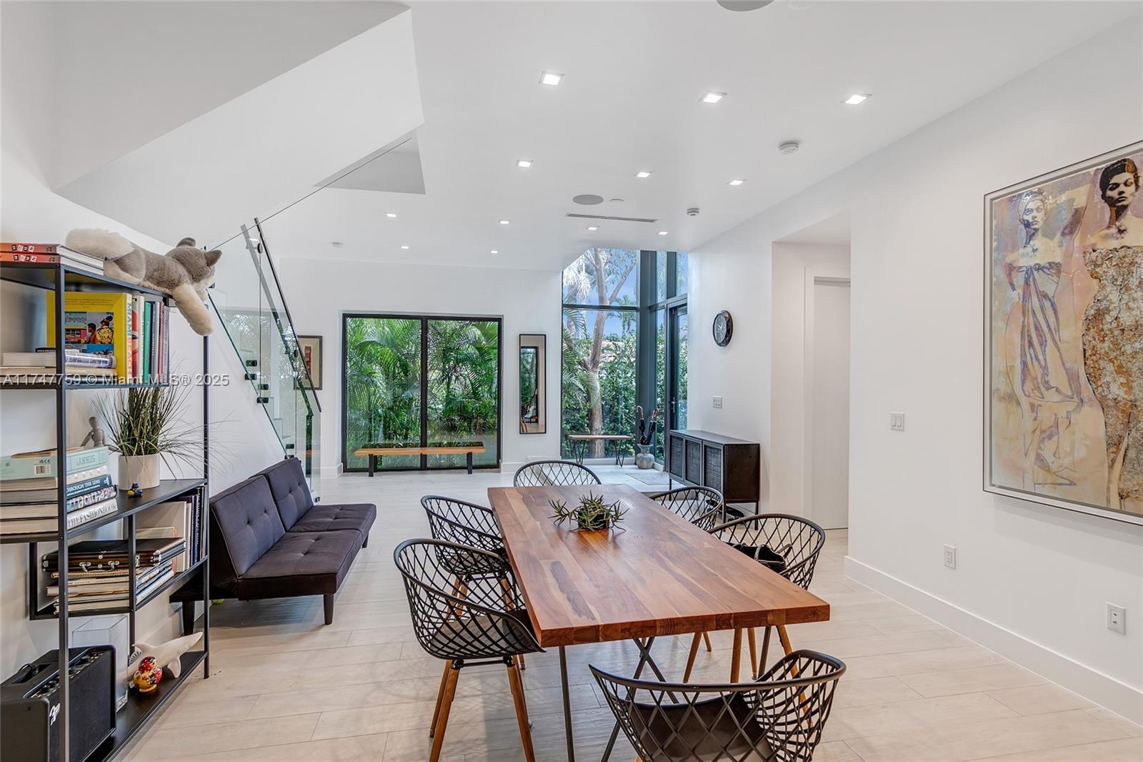 OCEAN SIDE SEC OF THE ISL - Residential Lease