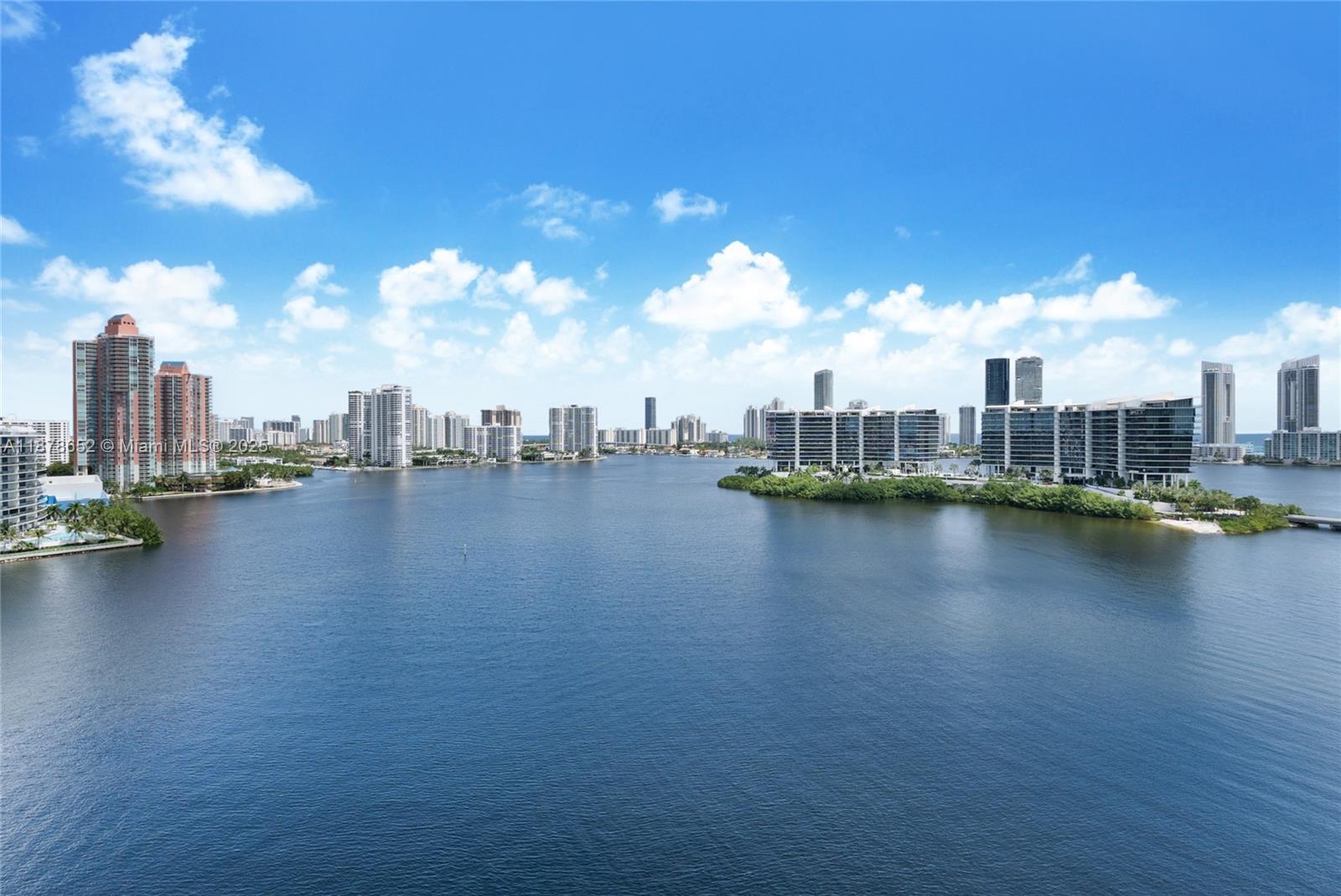 THE PENINSULA CONDO - Residential