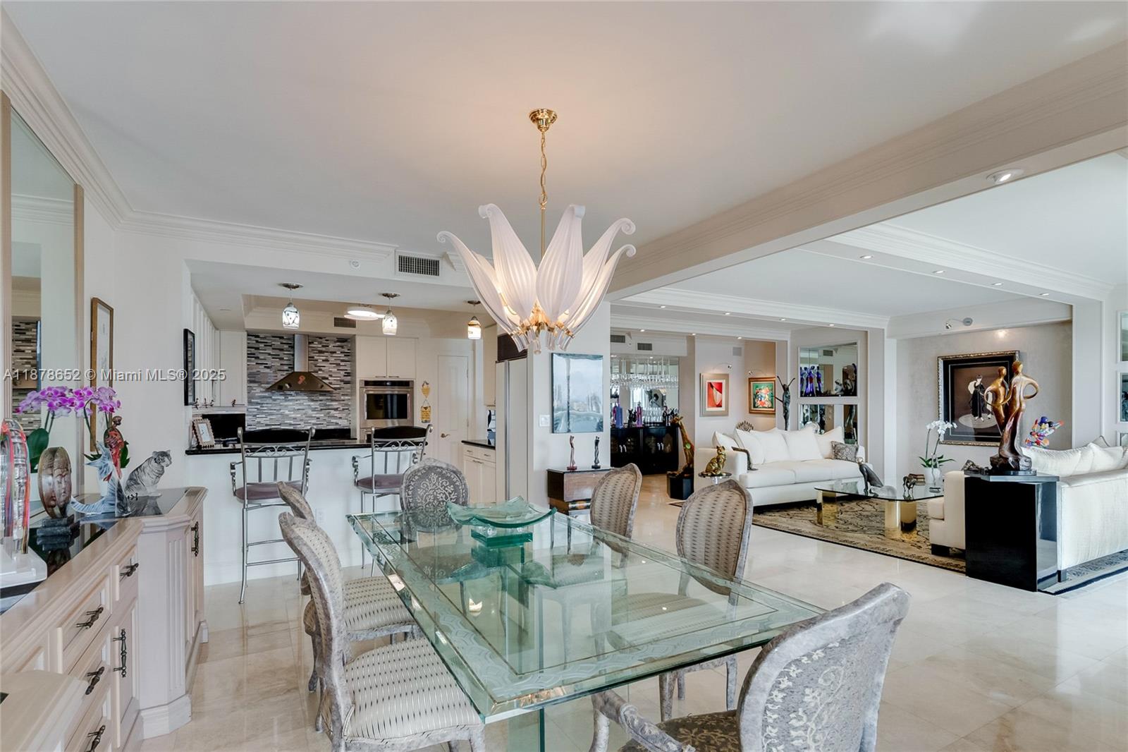 THE PENINSULA CONDO - Residential