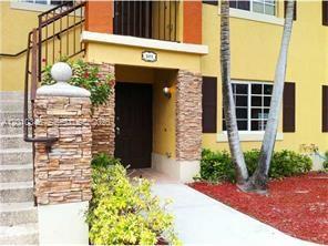 3395 NE 10th St 103