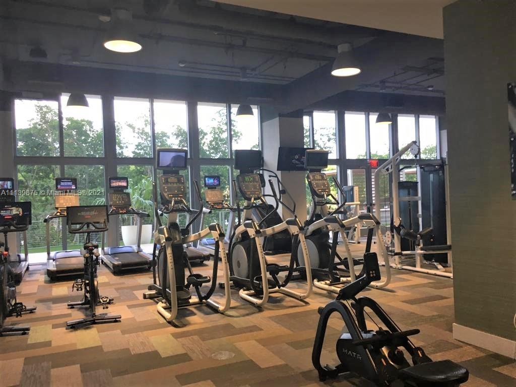 THE HARBOUR NORTH CONDO - Residential Lease