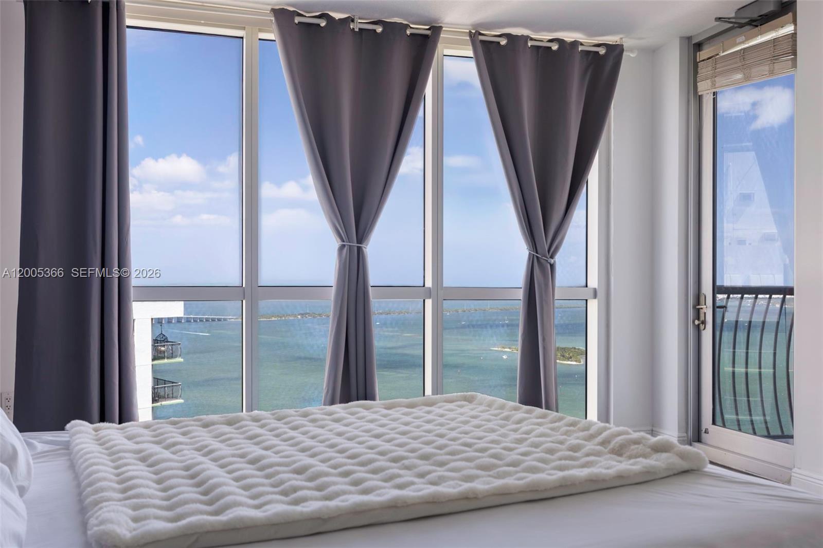 OPERA TOWER CONDO - Residential