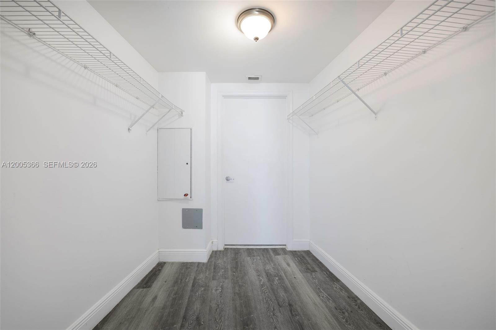 OPERA TOWER CONDO - Residential