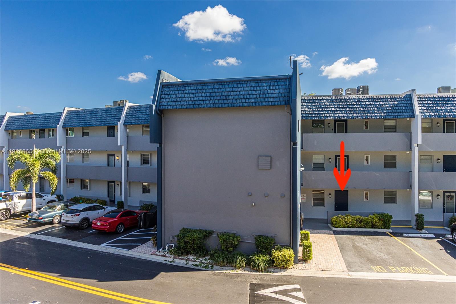 View photos, virtual tours, details... 7887 Golf Cir Dr 106