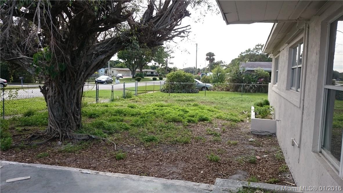 Browardale 1st Add 43-8 B - Residential