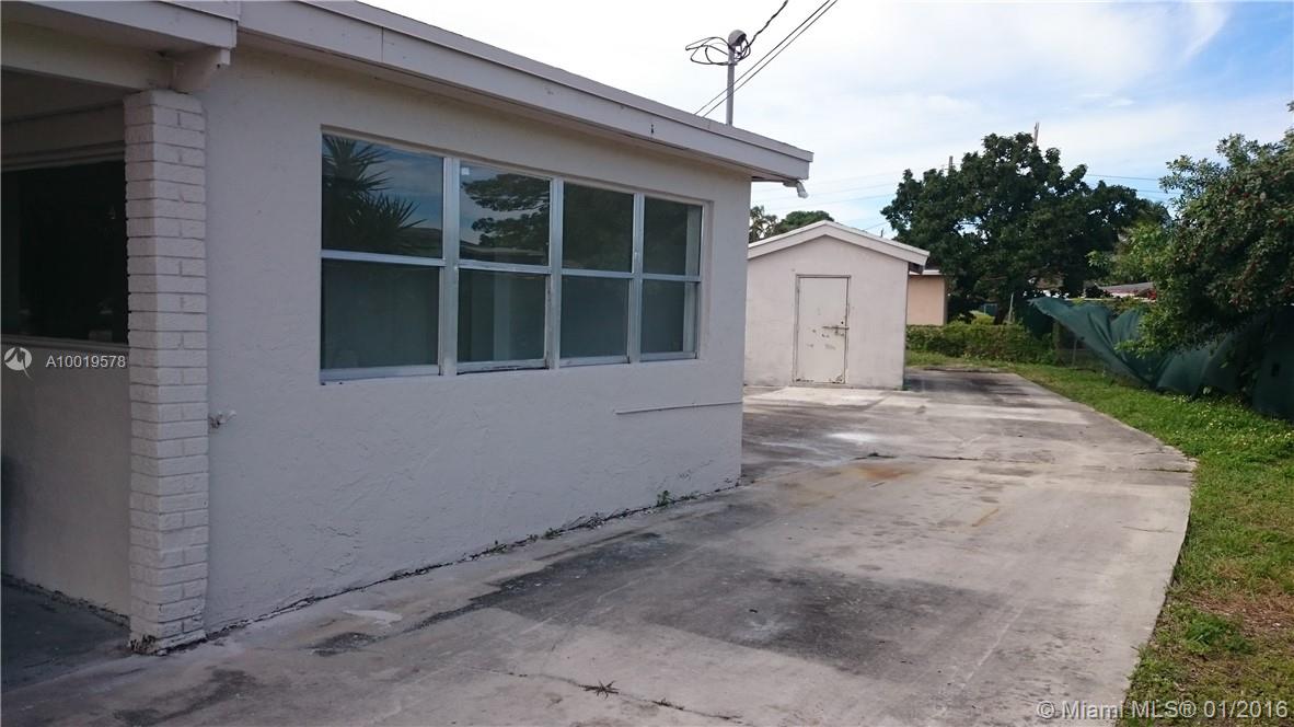 Browardale 1st Add 43-8 B - Residential