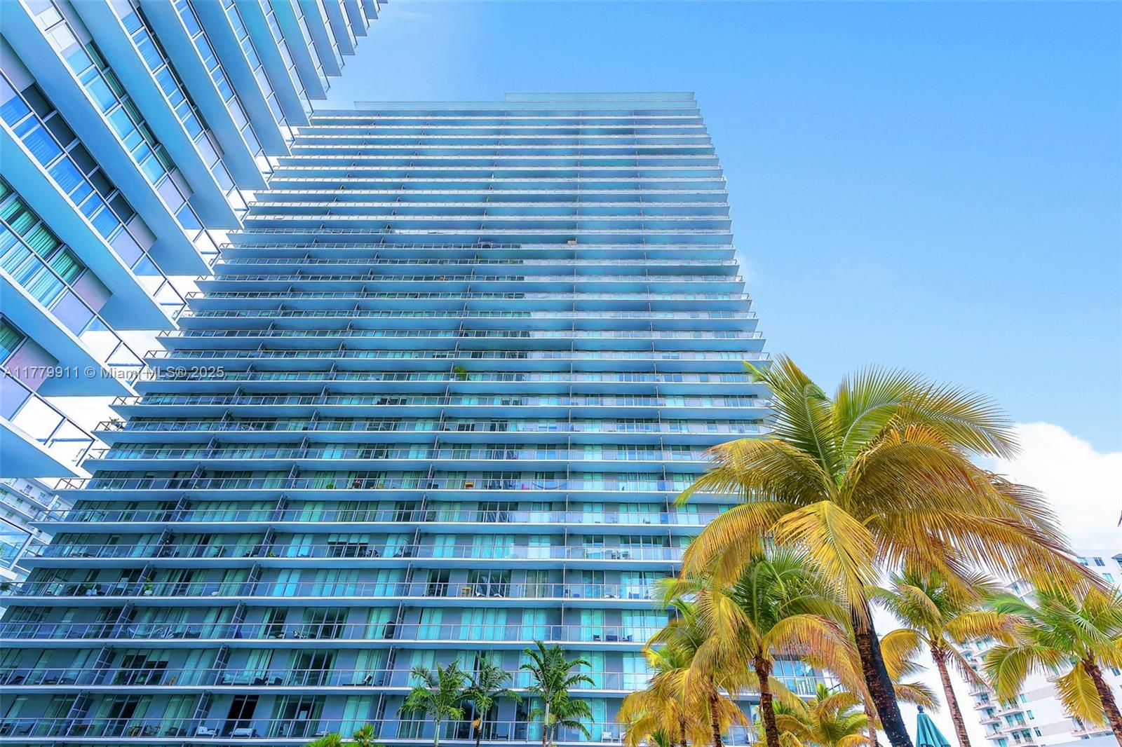 THE AXIS ON BRICKELL COND - Residential