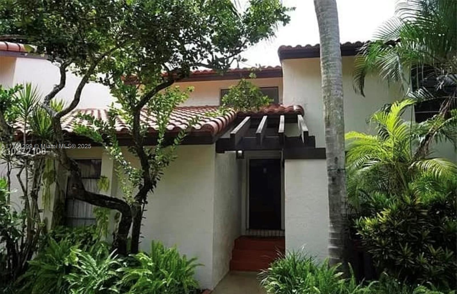 Property for Sale at 11035 Sw 132nd Ct 13-3, Miami, Broward County, Florida - Bedrooms: 3 
Bathrooms: 3  - $449,900