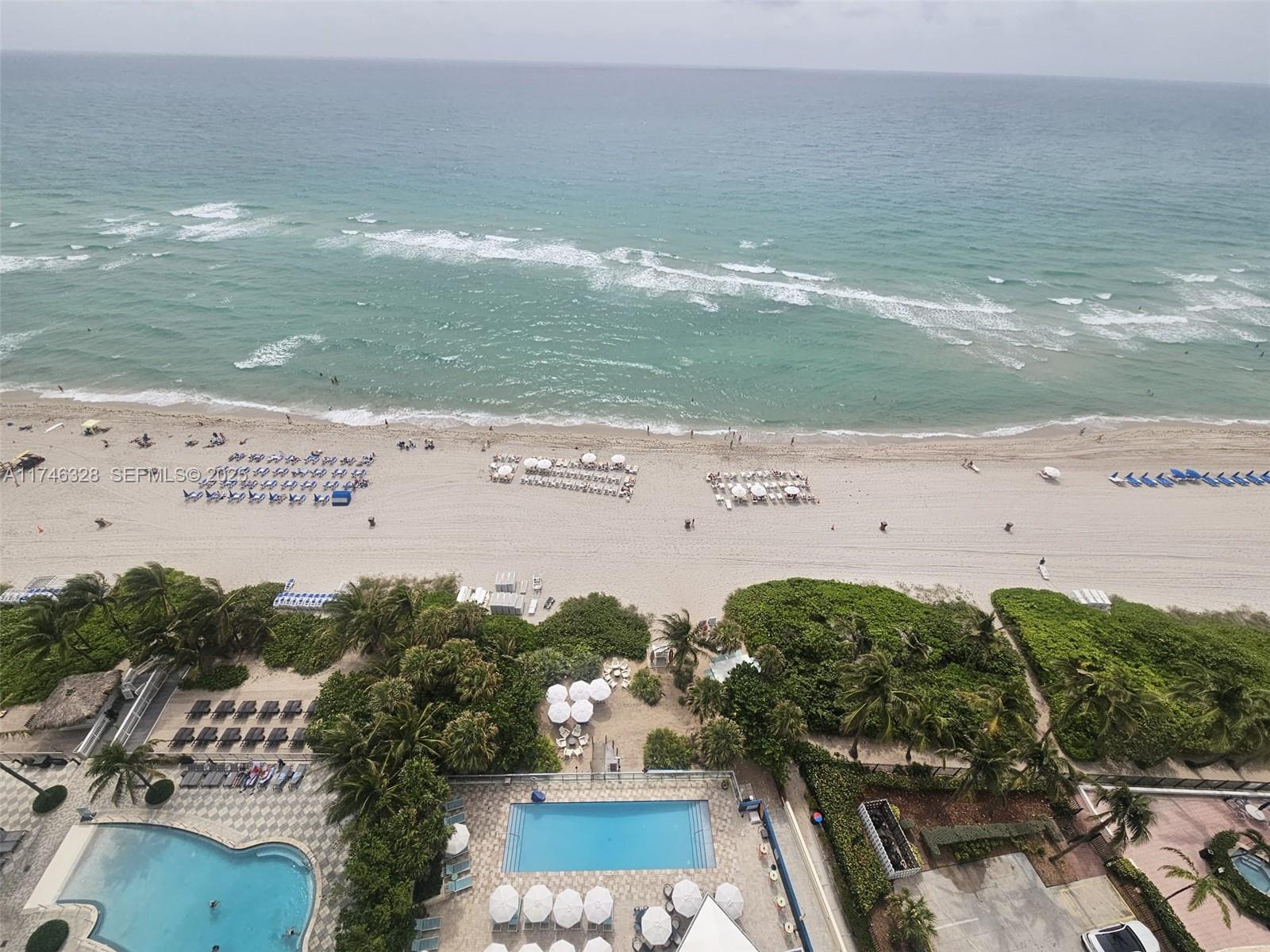 SOLE CONDO - Residential