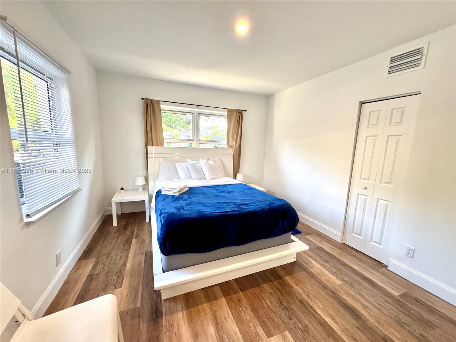 EL PORTAL - Residential