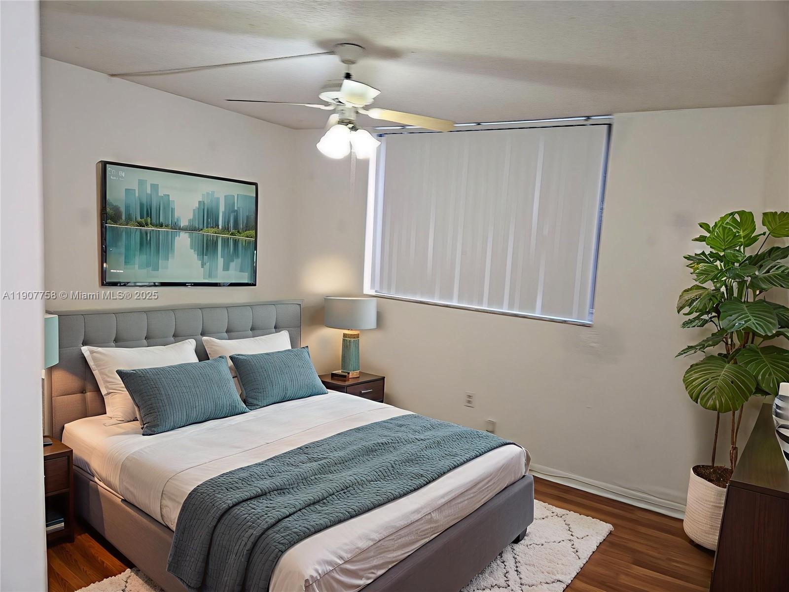 AZUL AT FONTAINEBLEAU CON - Residential Lease