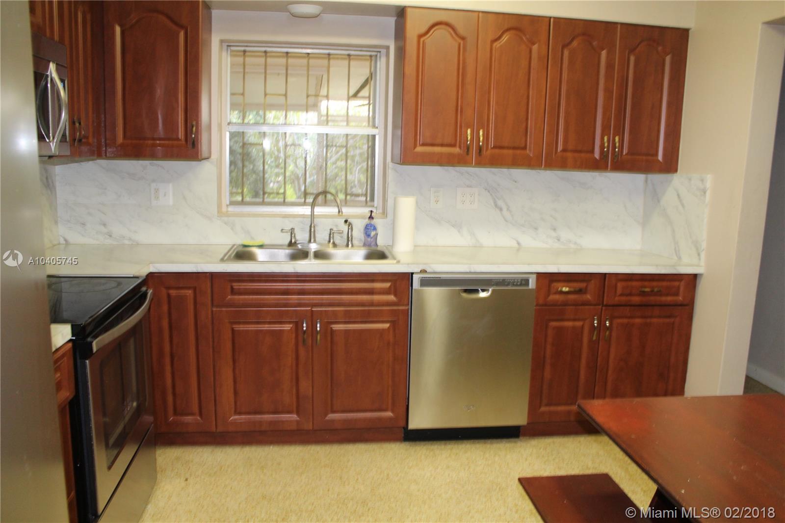 DARLINGTON MANOR - Residential