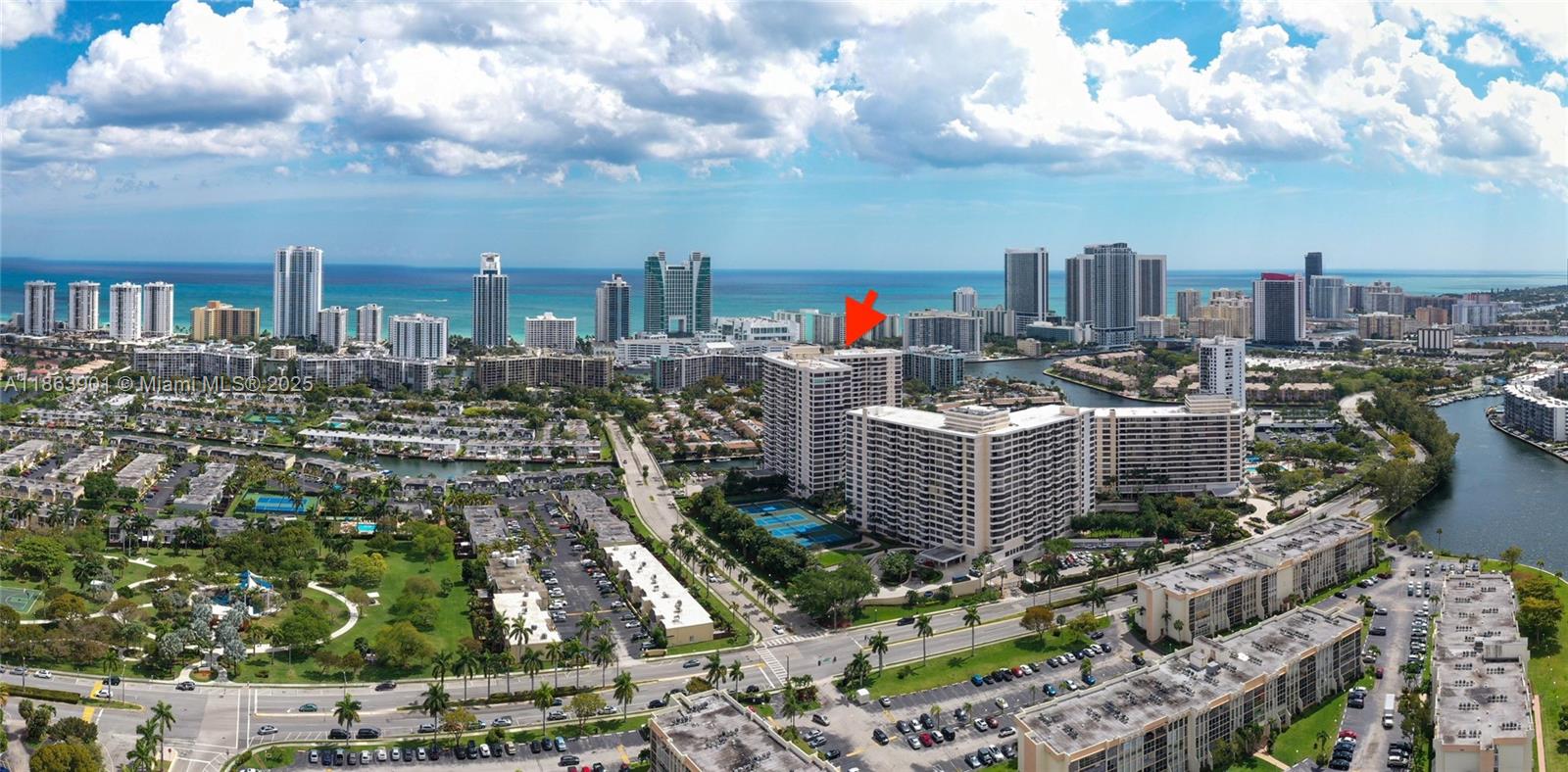 OLYMPUS CONDO PHASE - Residential