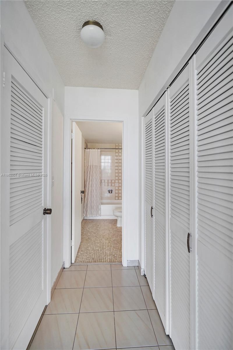 OLYMPUS CONDO PHASE - Residential