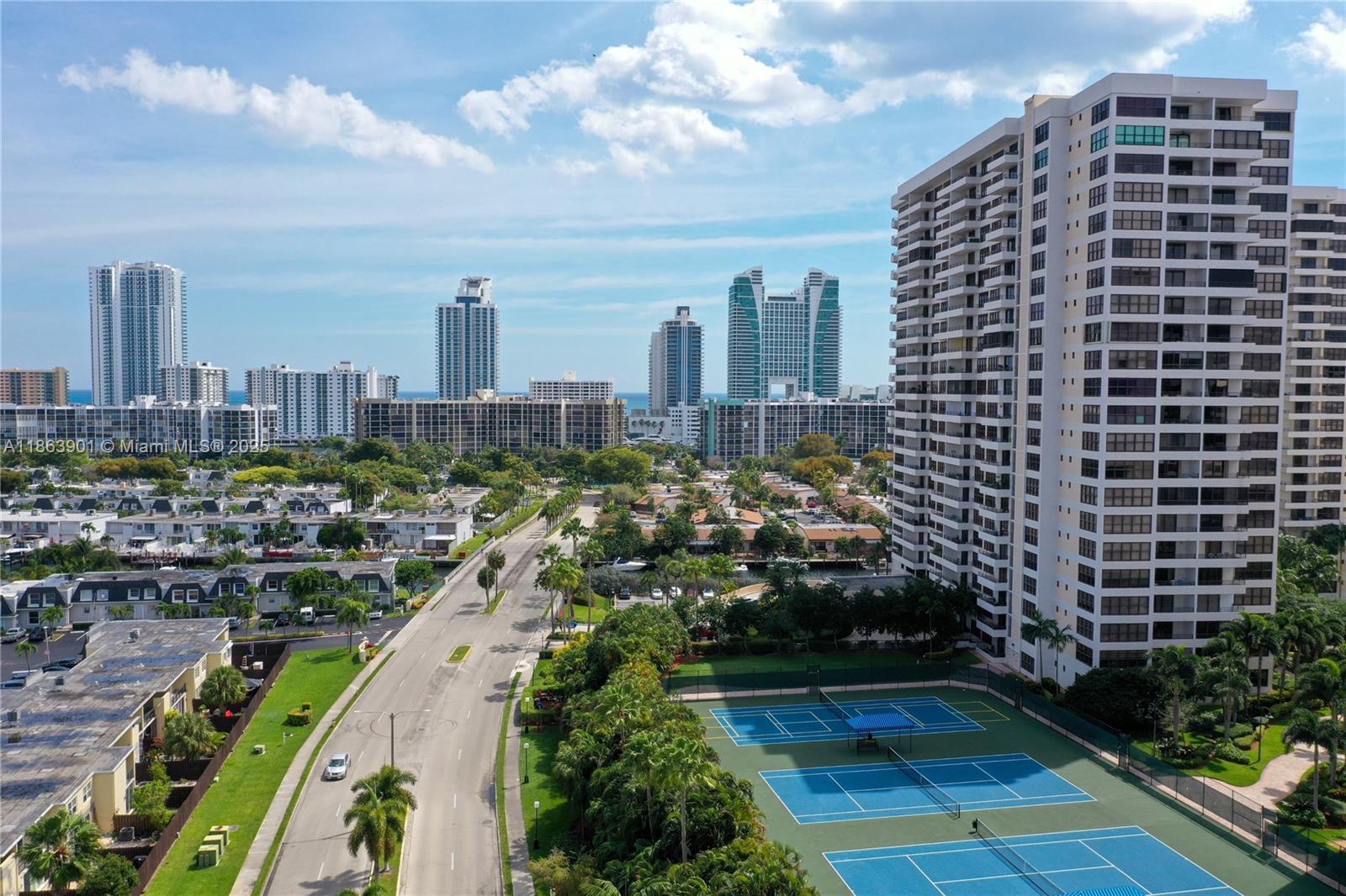 OLYMPUS CONDO PHASE - Residential