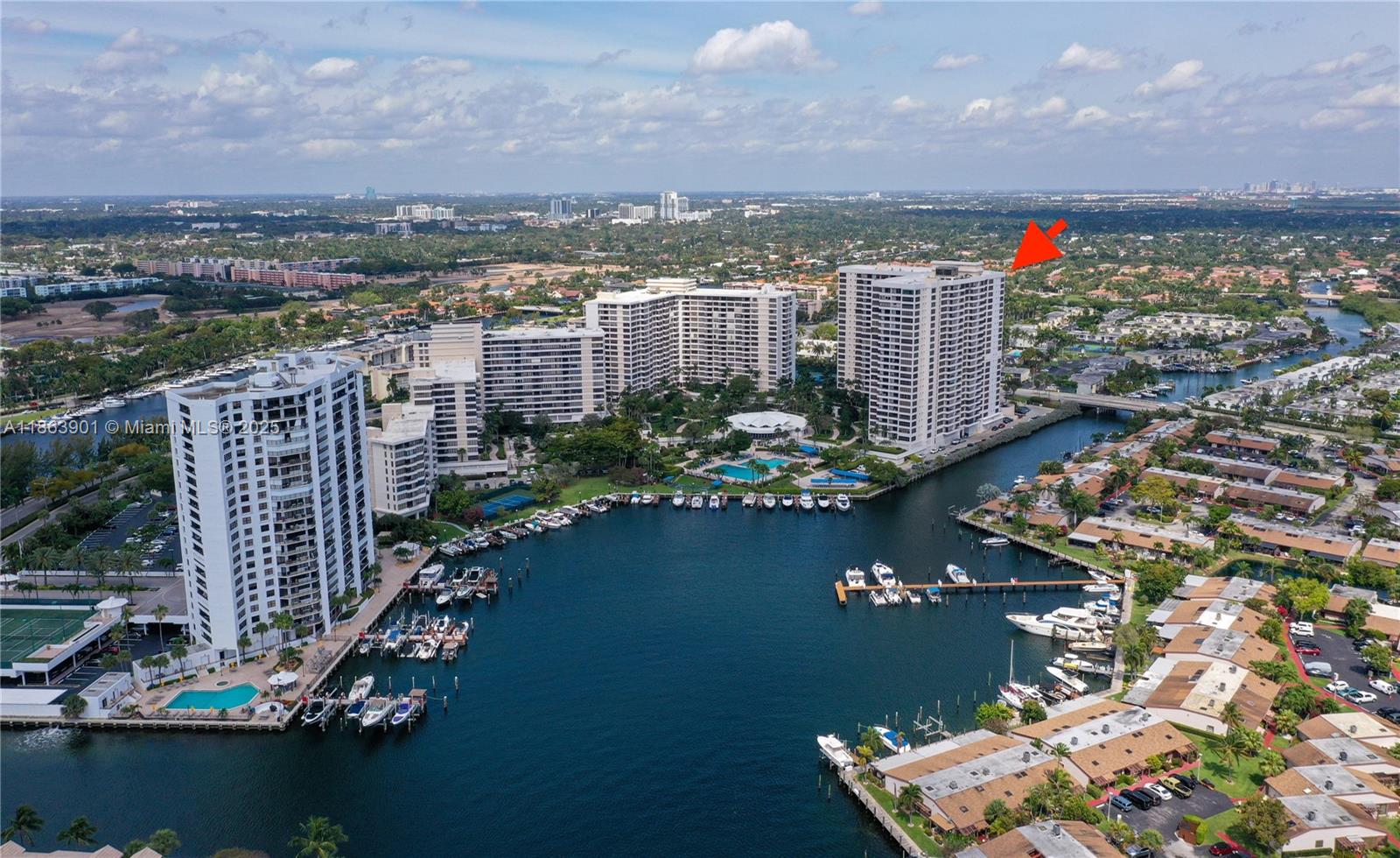 OLYMPUS CONDO PHASE - Residential