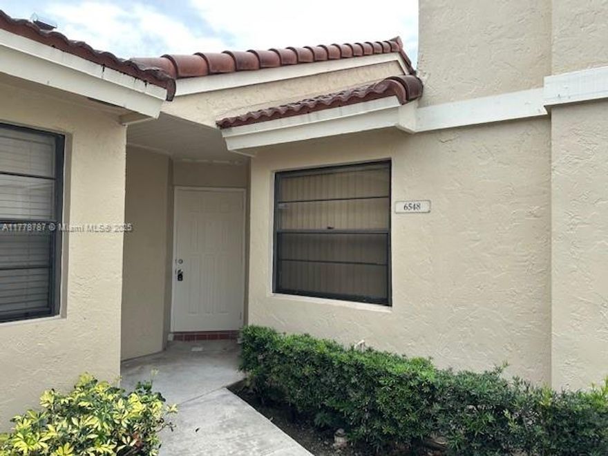 Beautiful  2 bedroom 2 bath townhouse located in the gated community of The Moors. Move-in ready freshly painted interior, updated kitchen with full appliances, ceiling fans, water heater, etc. Spacious interior with exterior storage room and one of the largest privacy fenced yards in neighborhood. Close to shopping, schools, and entertainment.