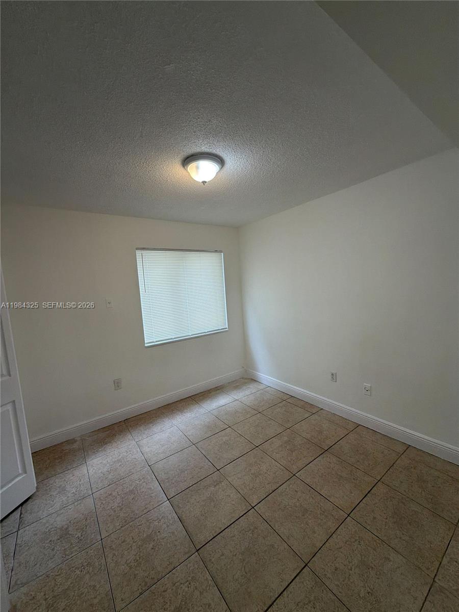 BLANTON PARK - Residential Lease