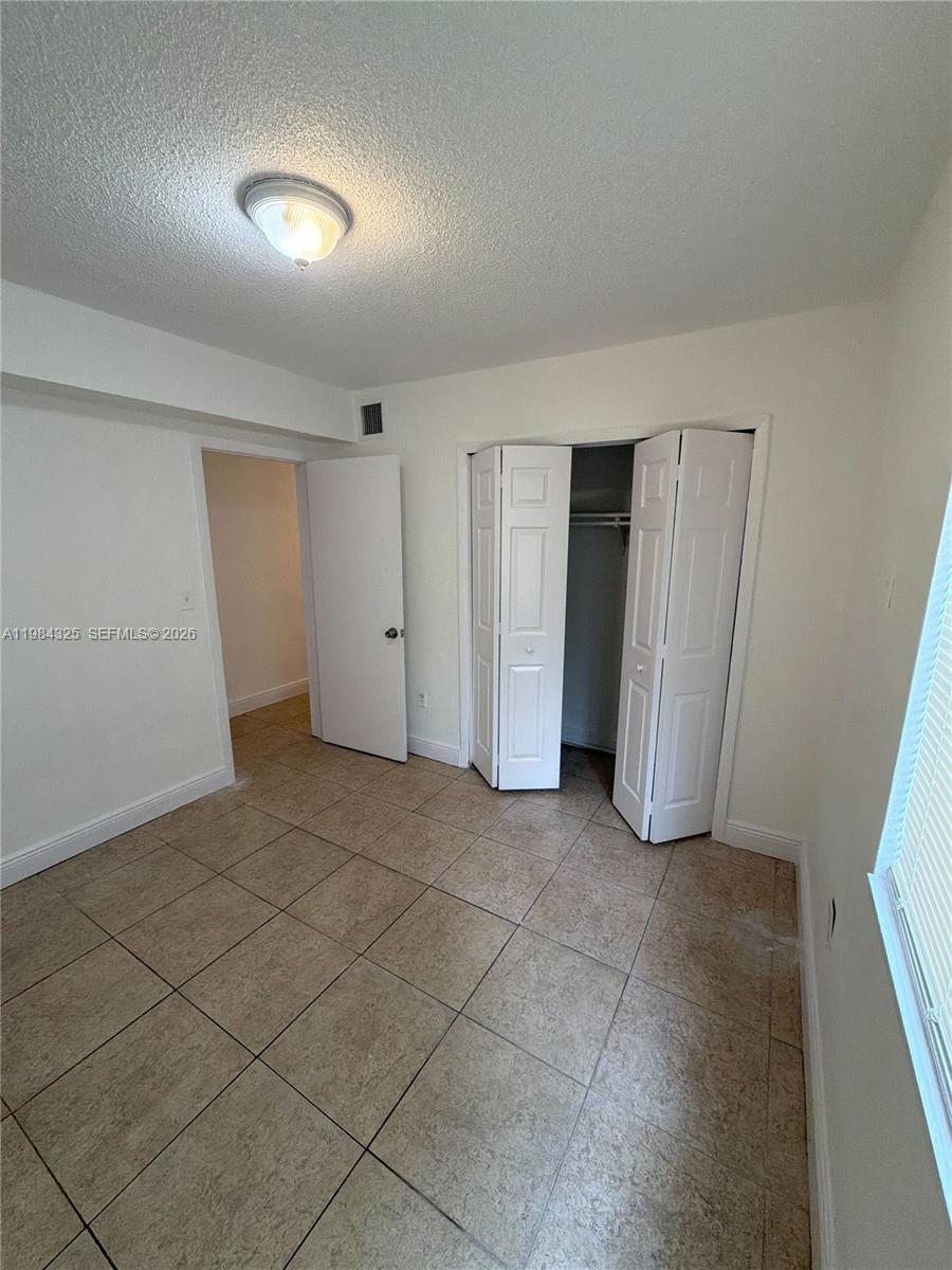 BLANTON PARK - Residential Lease