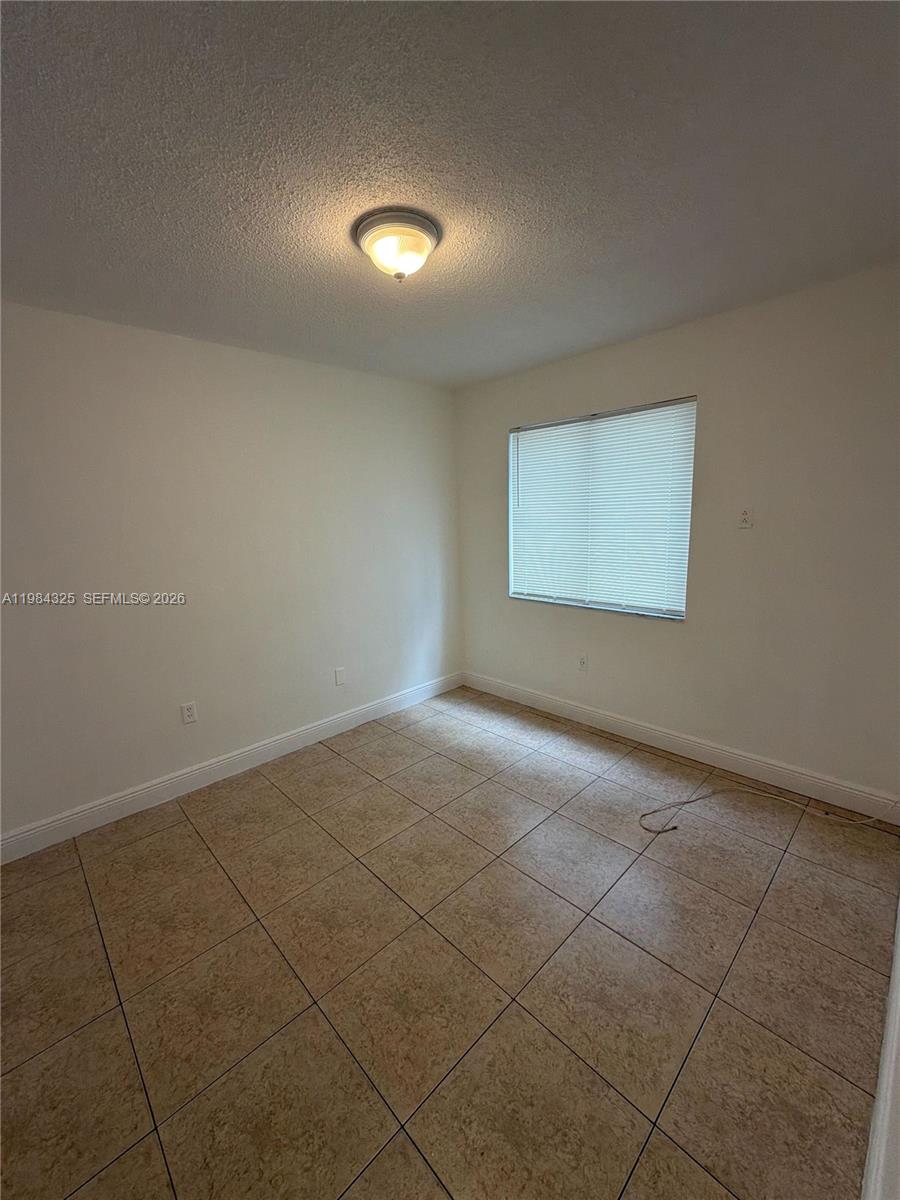 BLANTON PARK - Residential Lease