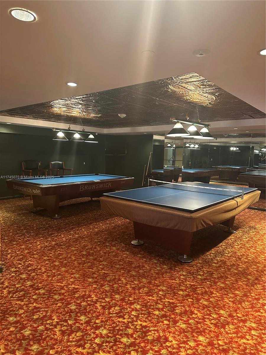 TURNBERRY ISLE CONDO - Residential