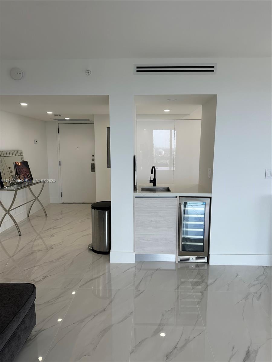 TURNBERRY ISLE CONDO - Residential
