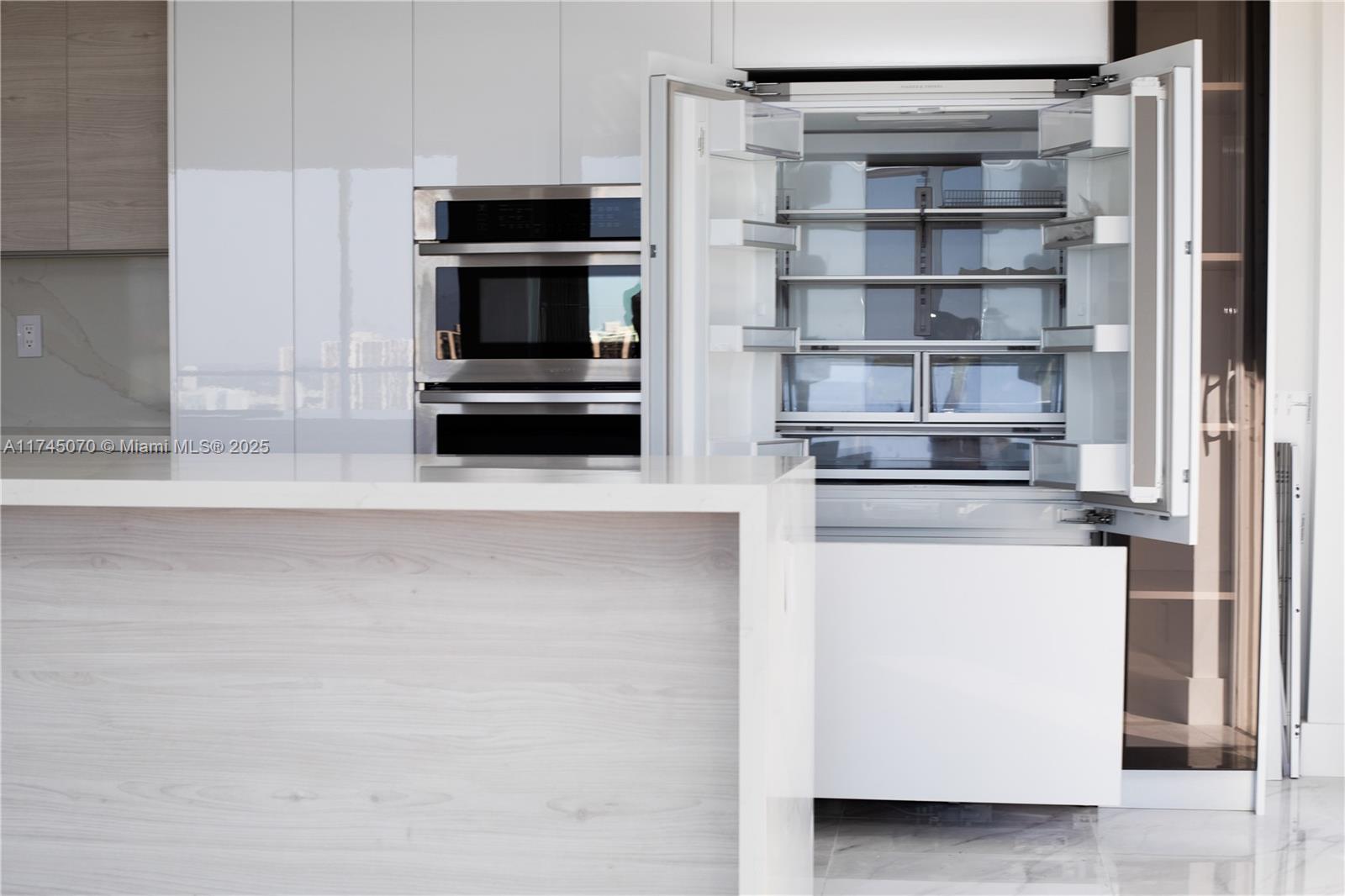 TURNBERRY ISLE CONDO - Residential