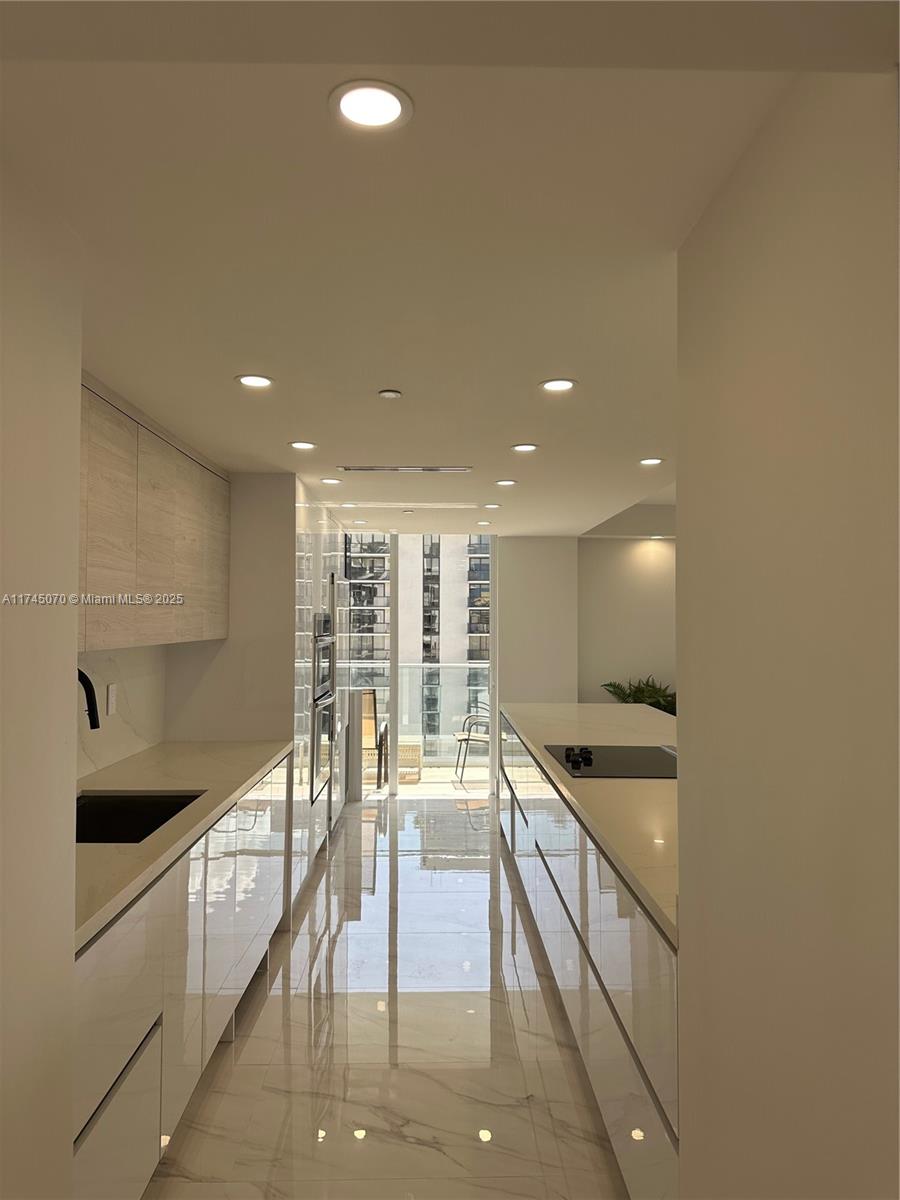 TURNBERRY ISLE CONDO - Residential