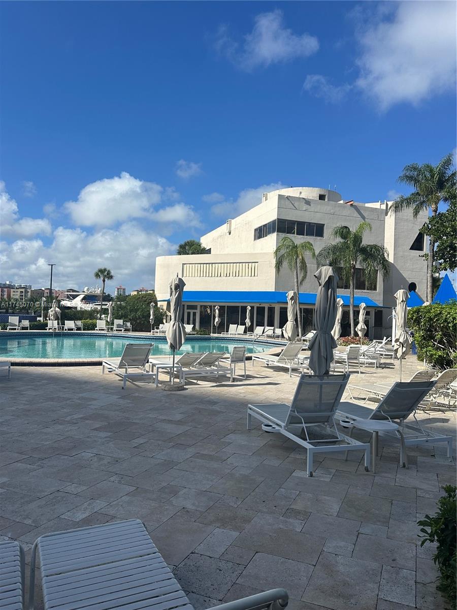 TURNBERRY ISLE CONDO - Residential