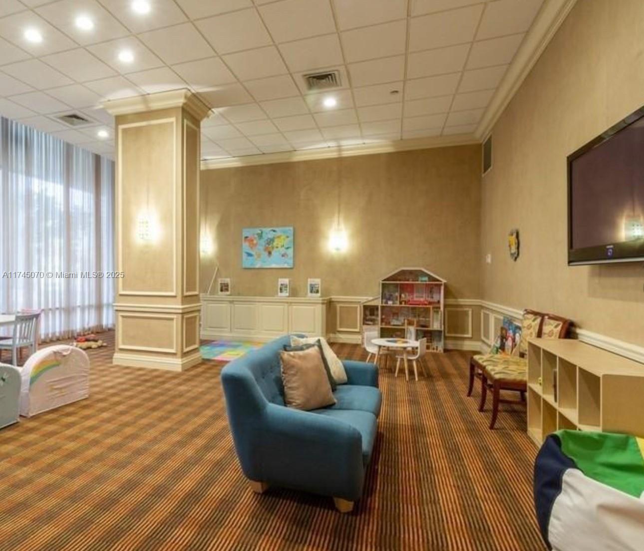 TURNBERRY ISLE CONDO - Residential