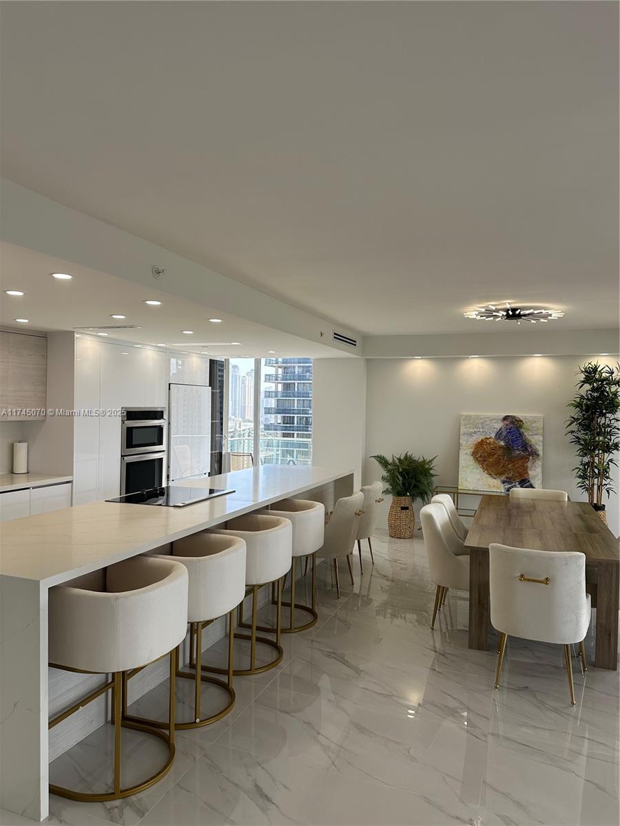 TURNBERRY ISLE CONDO - Residential