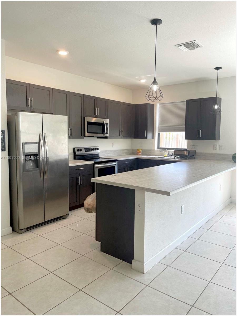 S ALLAPATTAH GARDENS - Residential