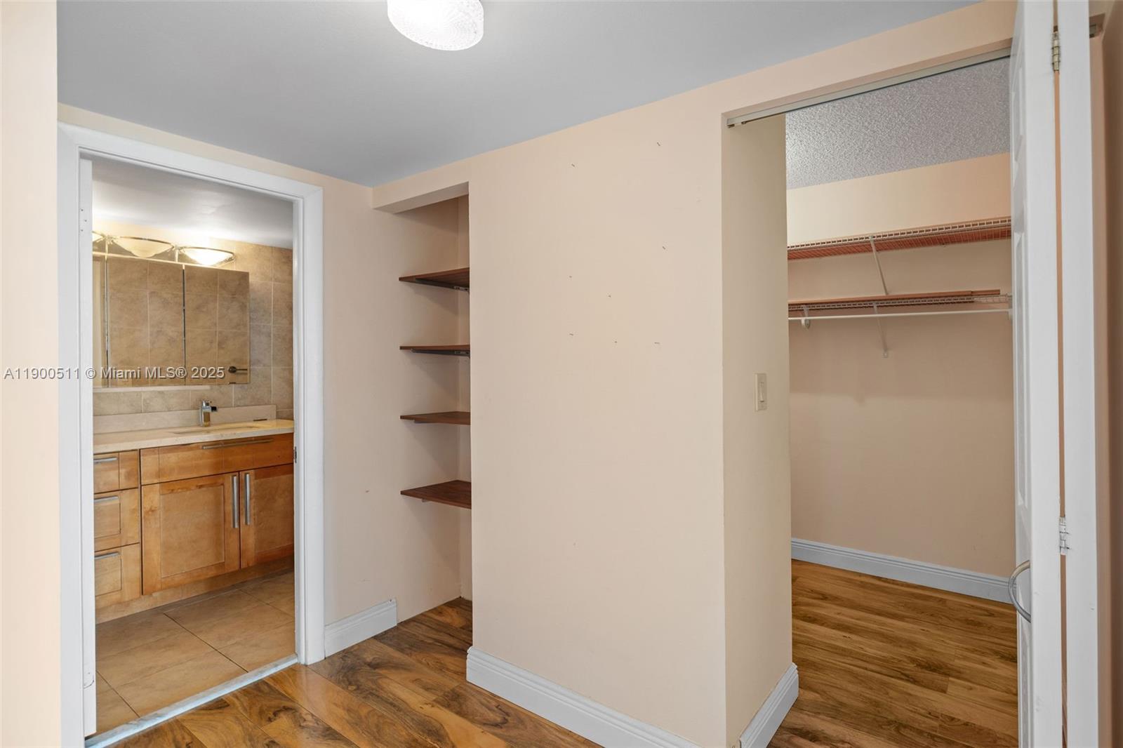 The Olympus Condo - Residential