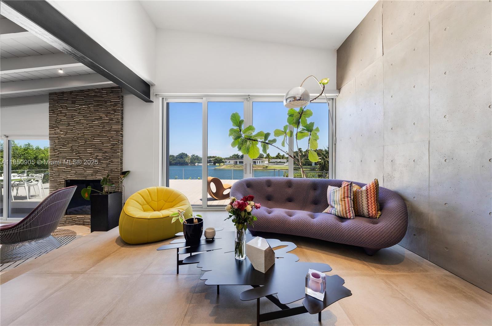 SKY LAKE - Residential