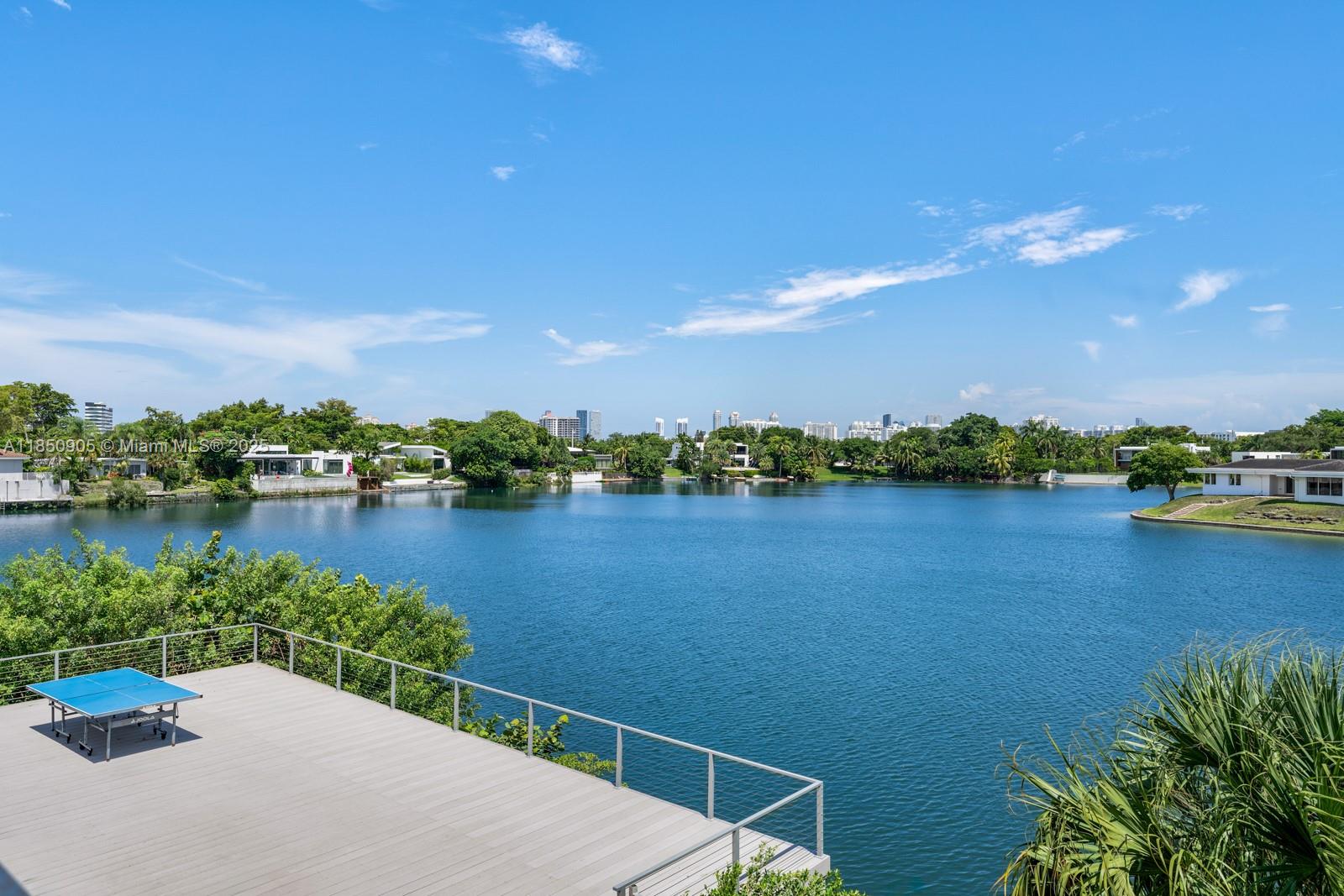 SKY LAKE - Residential