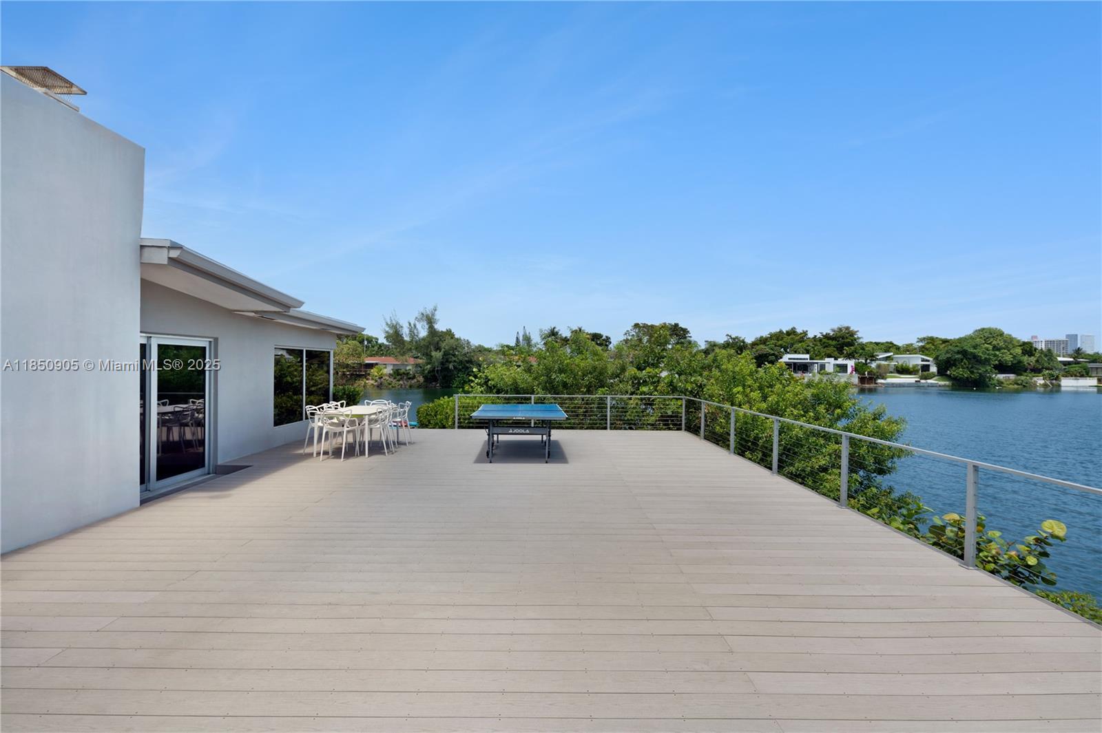 SKY LAKE - Residential