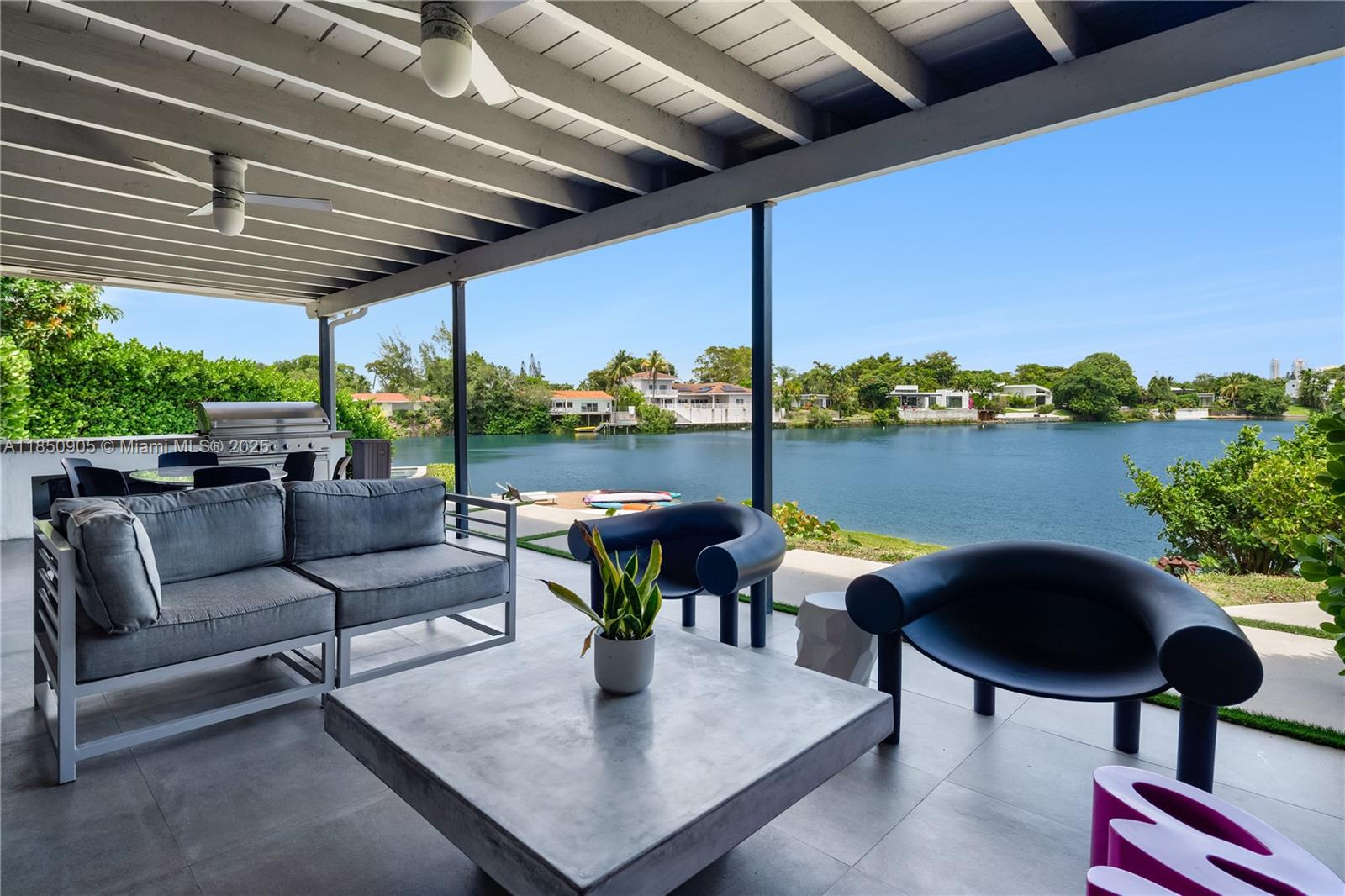 SKY LAKE - Residential