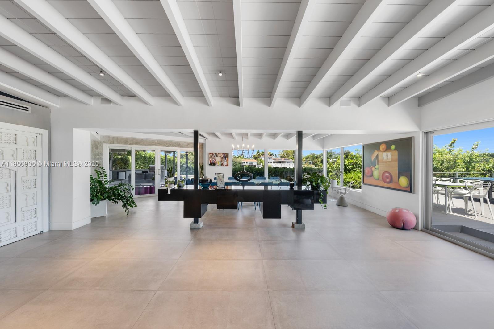 SKY LAKE - Residential