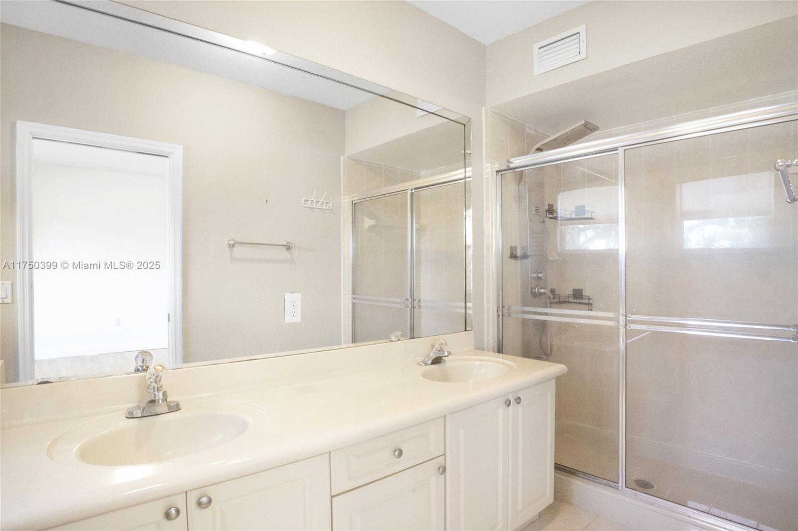 PEMBROKE FALLS PHASE 3 - Residential
