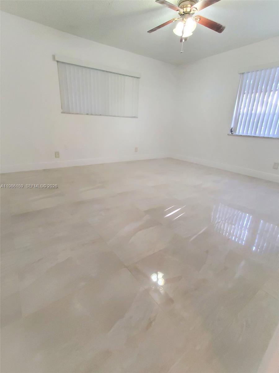 FOREST HILLS SOUTH - Residential Lease